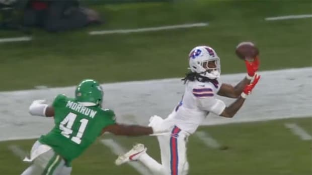 Buffalo Bills RB James Cook drops a pass vs. the Philadelphia Eagles